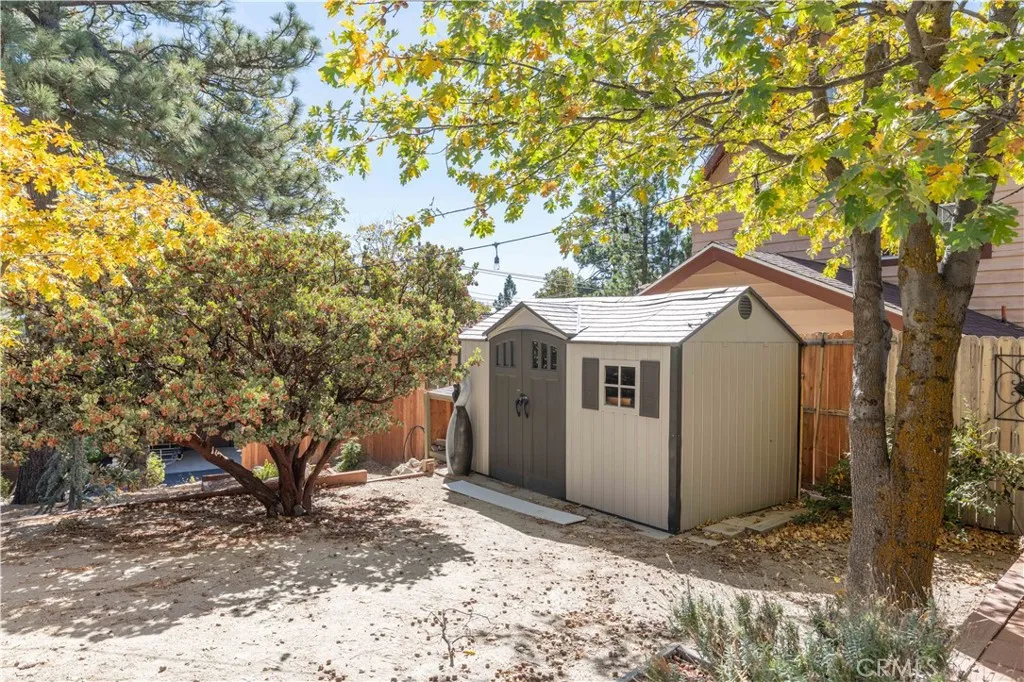27482 Matterhorn, Lake Arrowhead, California 92352 home-pic-47