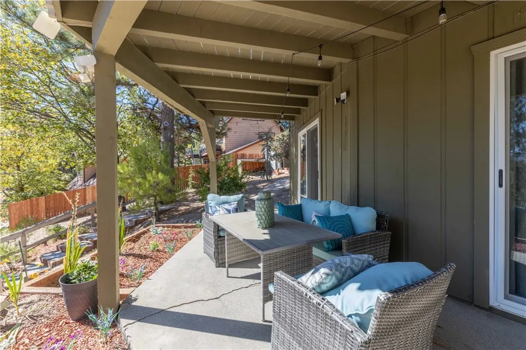 27482 Matterhorn, Lake Arrowhead, California 92352 home-pic-36