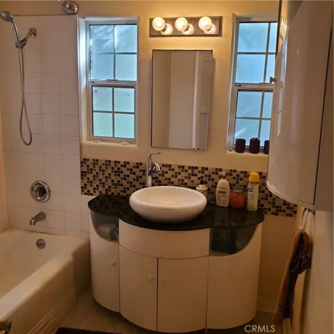 1st floor bathroom