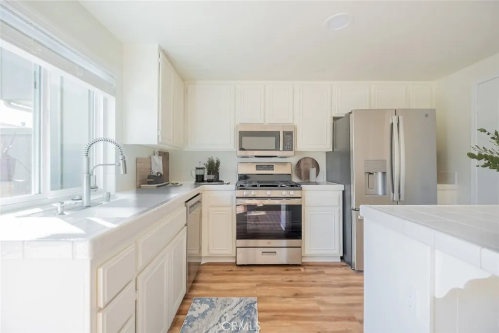 315 Spinnaker Way, Seal Beach, California 90740 home-pic-13