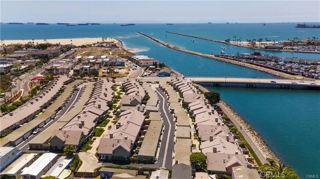 315 Spinnaker Way, Seal Beach, California 90740 home-pic-37