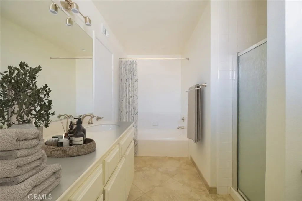 315 Spinnaker Way, Seal Beach, California 90740 home-pic-23