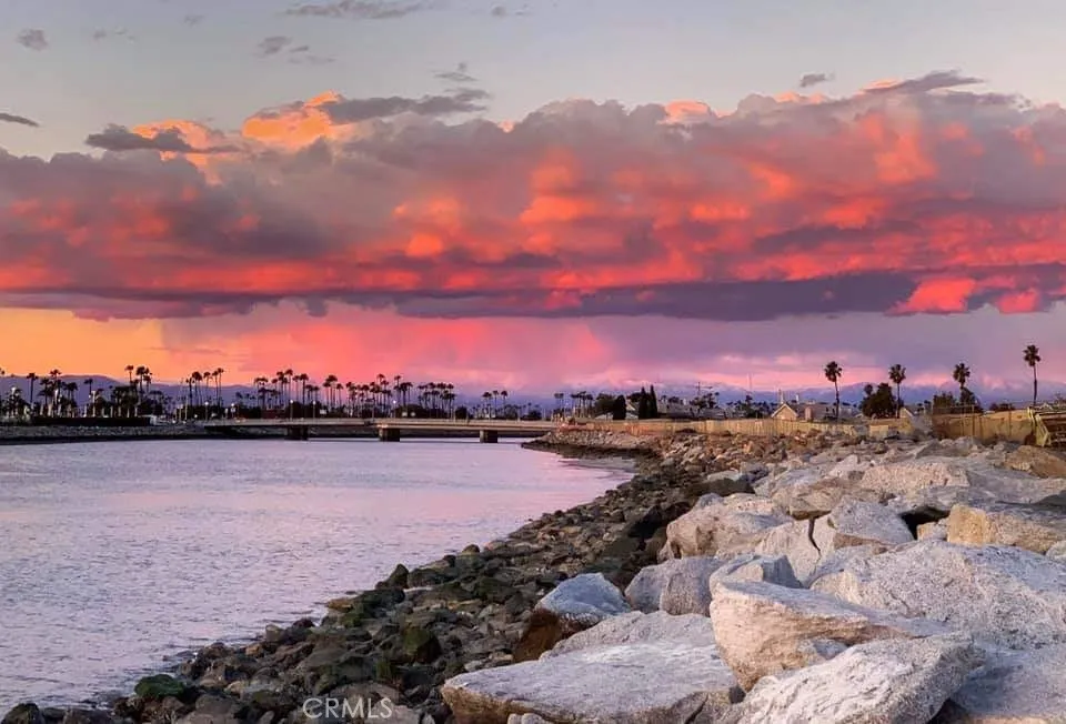 315 Spinnaker Way, Seal Beach, California 90740 home-pic-36