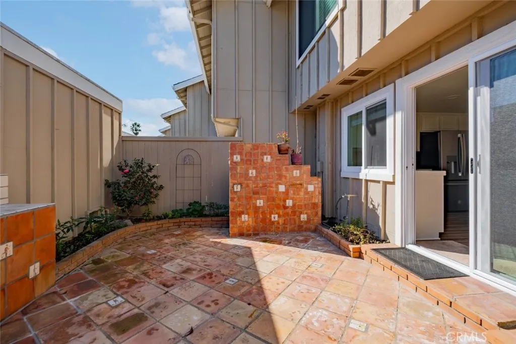 315 Spinnaker Way, Seal Beach, California 90740 home-pic-32