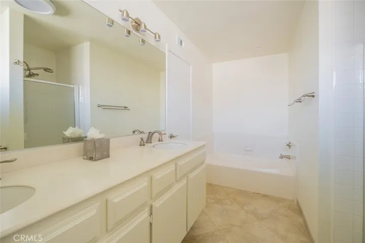 4 PIECE BATH