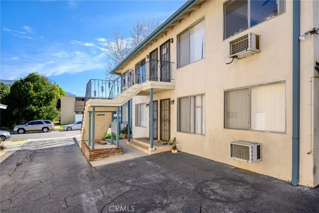 10409 Parr, Sunland, California 91040 home-pic-11