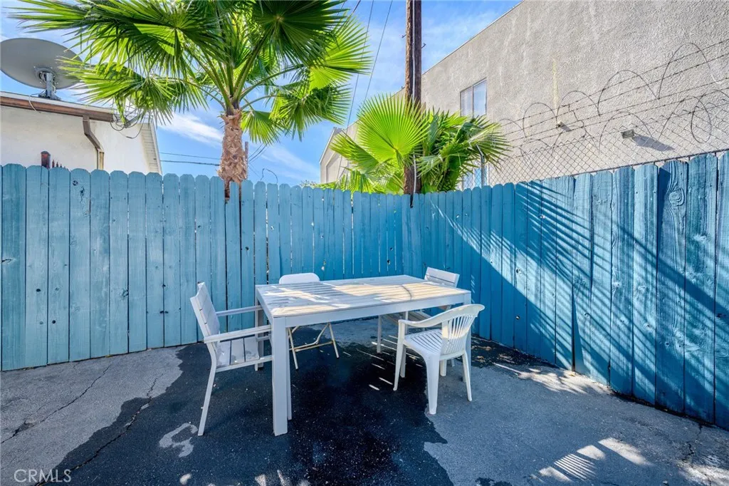 10409 Parr, Sunland, California 91040 home-pic-15