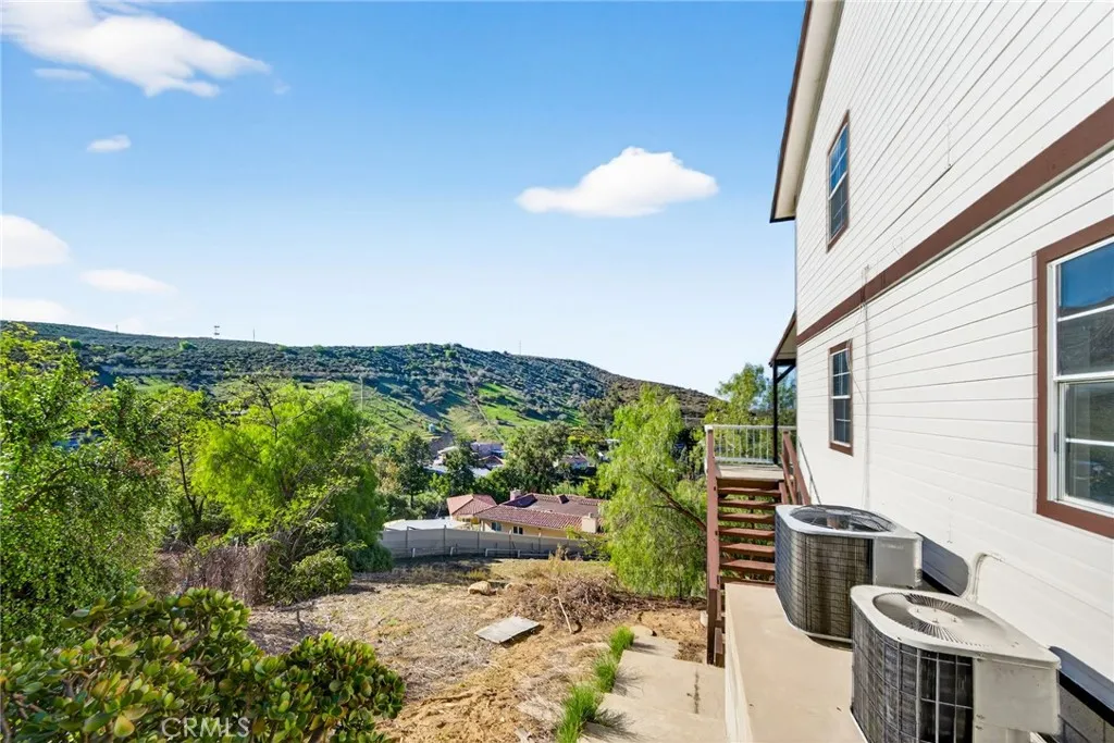 9404 Wayside, Shadow Hills, California 91040 home-pic-60