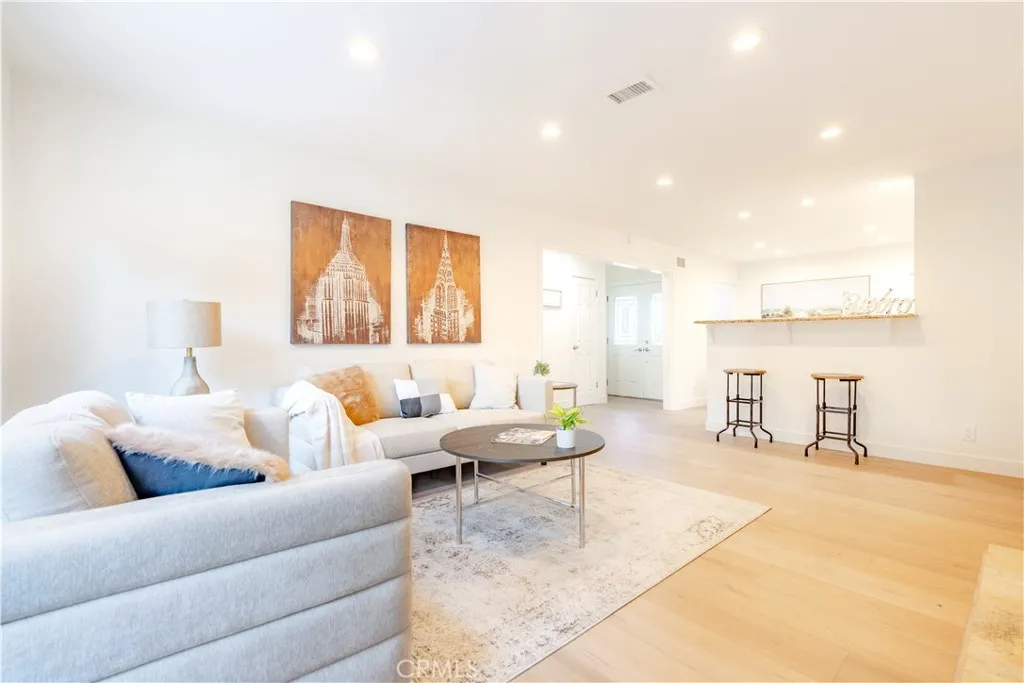 23862 Palmek, Lake Forest, California 92630 home-pic-7
