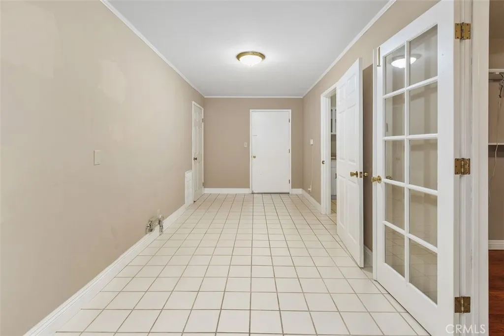 1370 Oak Street, Redlands, California 92373 home-pic-40