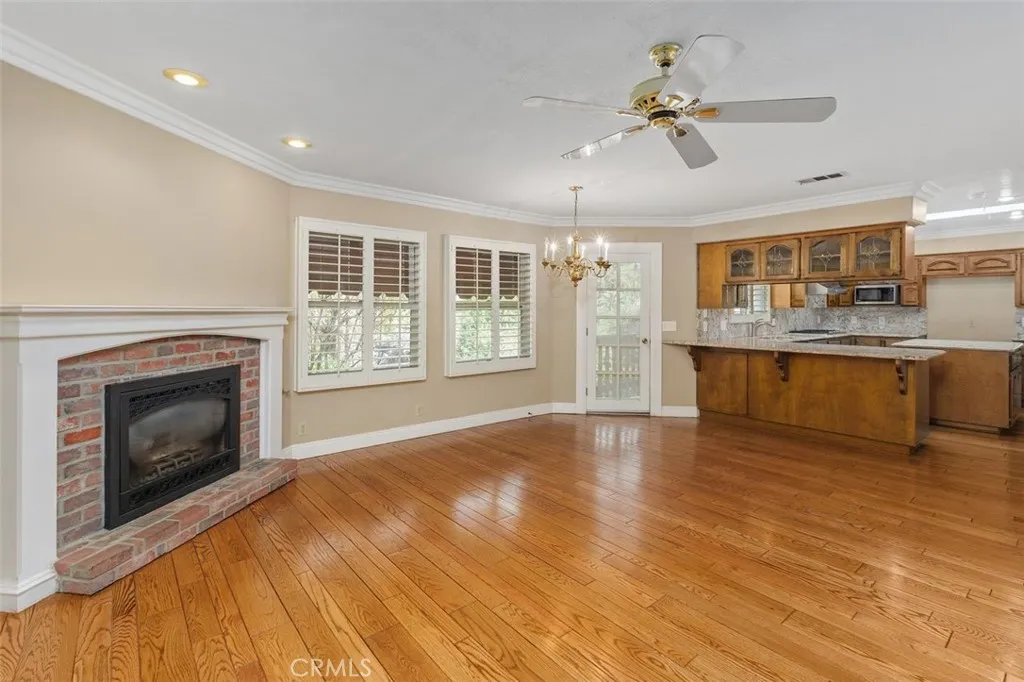 1370 Oak Street, Redlands, California 92373 home-pic-16