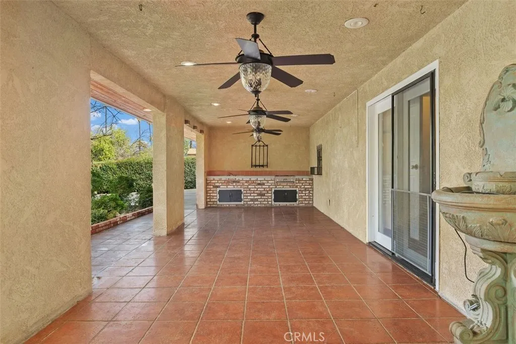 1370 Oak Street, Redlands, California 92373 home-pic-43