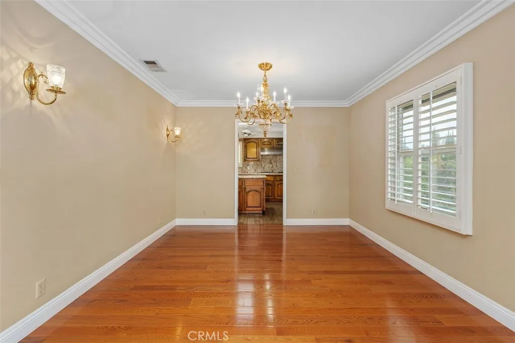 1370 Oak Street, Redlands, California 92373 home-pic-11