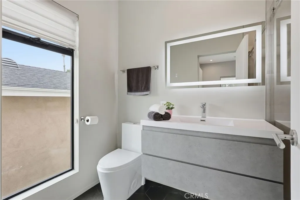 2434 Prospect, Montrose, California 91020 home-pic-40