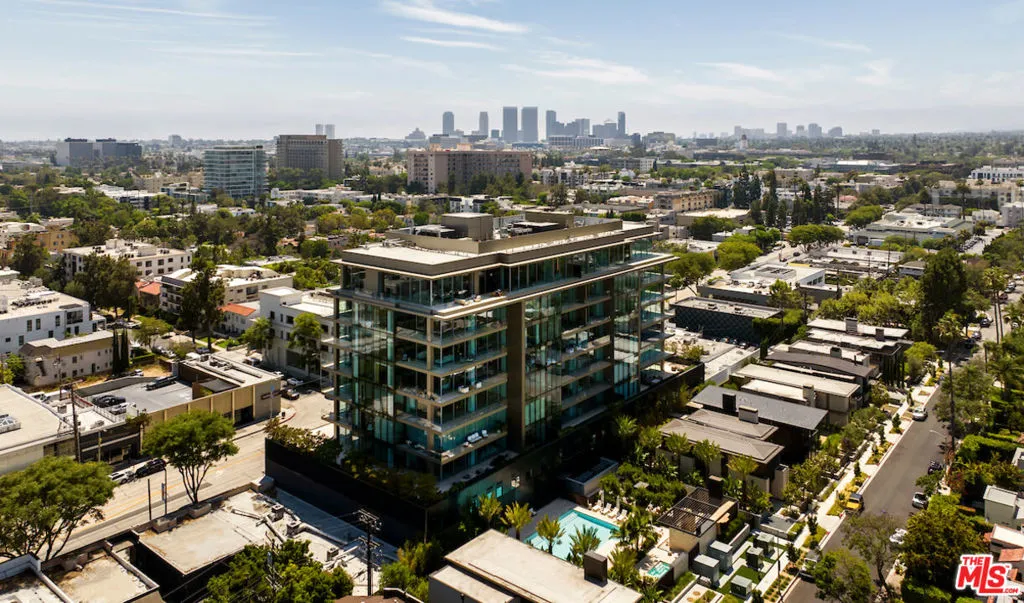 8899 Beverly Boulevard 5a, West Hollywood, California 90048 home-pic-1