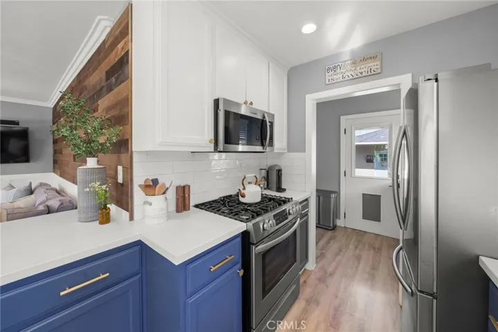 6107 Carson, Lakewood, California 90713