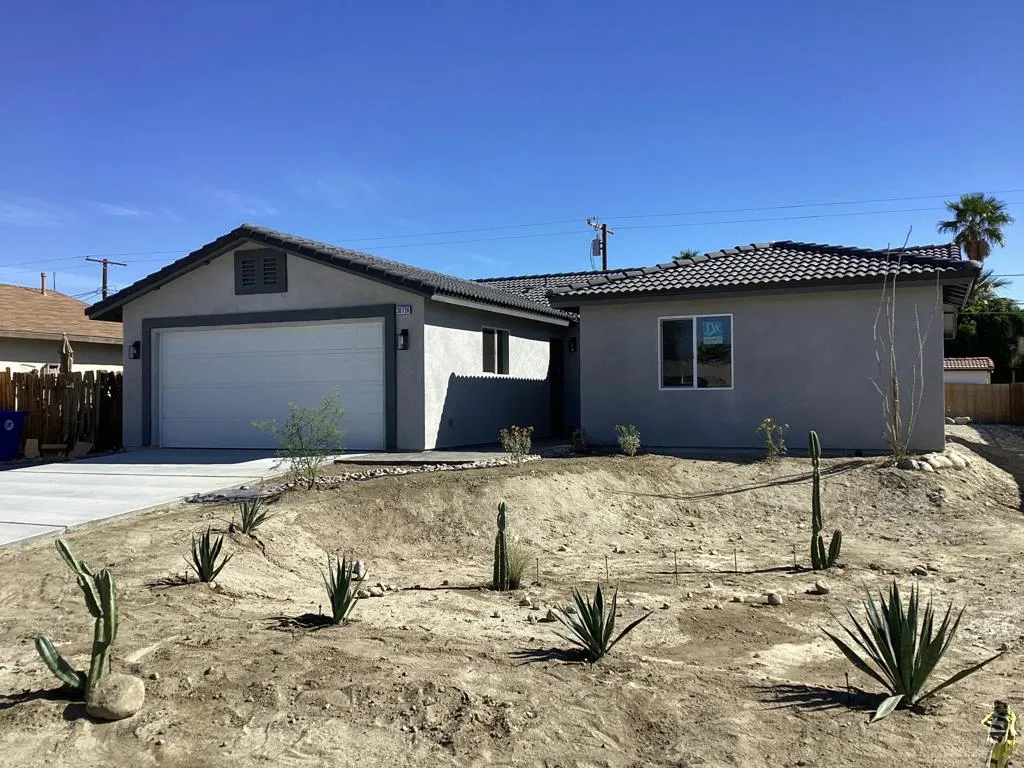 30724 Roseview Lane, Thousand Palms, California 92276 home-pic-1