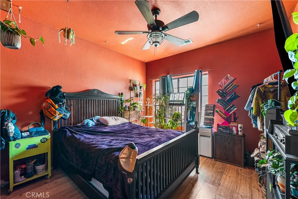 8549 W Avenue D2, Lancaster, California 93536 home-pic-26