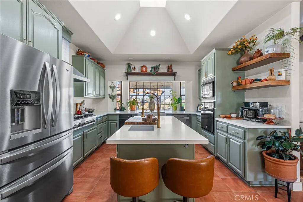 8549 W Avenue D2, Lancaster, California 93536 home-pic-22