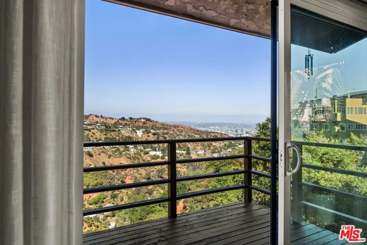 Upper Level Balcony with views