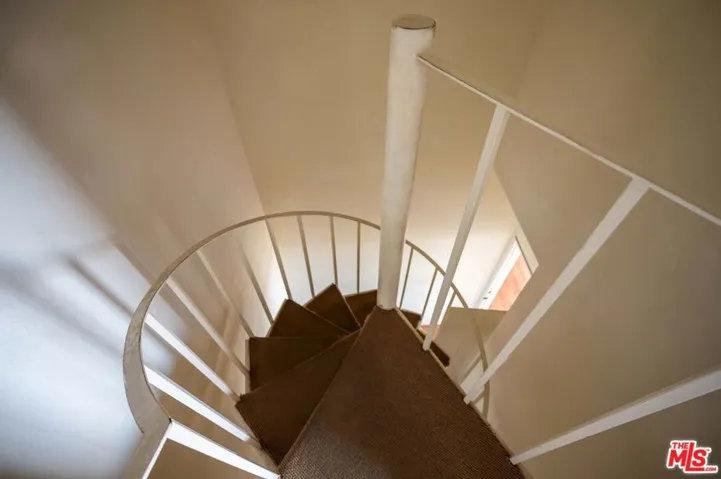 Staircase down to second lower