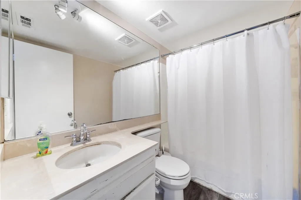 1150 S Meadow 6, Colton, California 92324 home-pic-15
