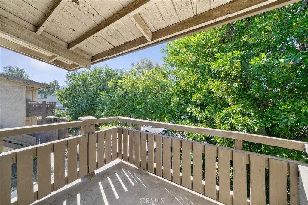 1150 S Meadow 6, Colton, California 92324 home-pic-11