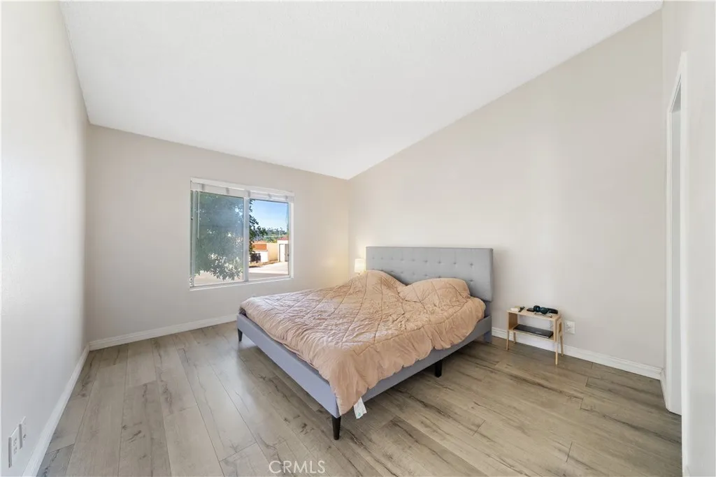 1150 S Meadow 6, Colton, California 92324 home-pic-12