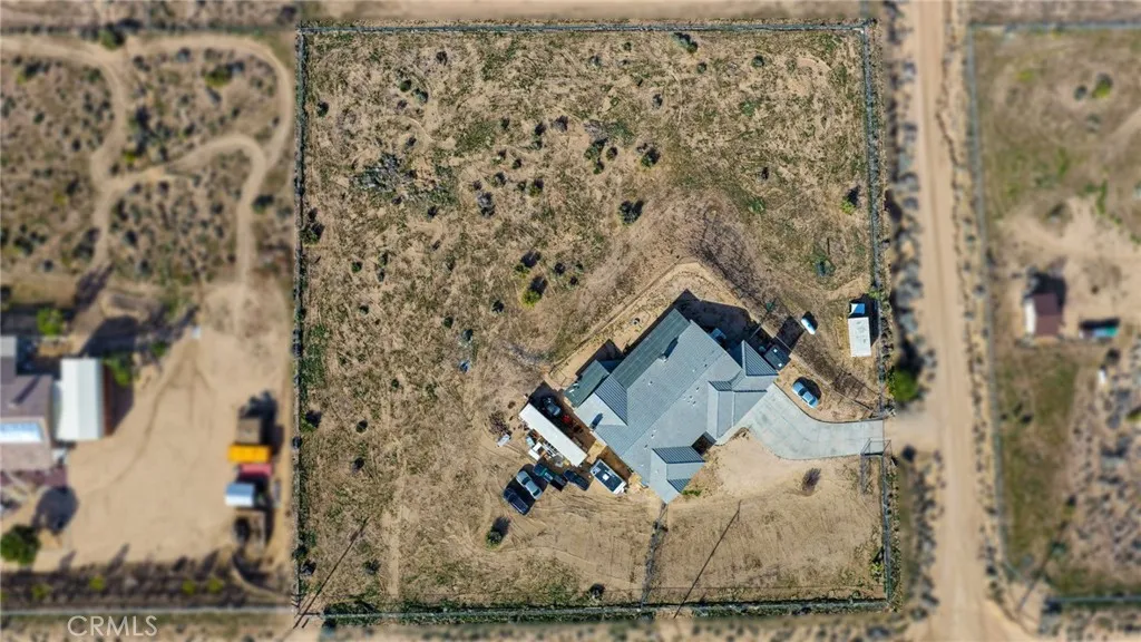 25850 Mountain View, Apple Valley, California 92308 home-pic-51