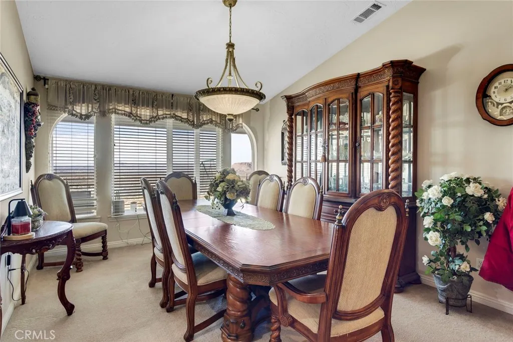 25850 Mountain View, Apple Valley, California 92308 home-pic-7