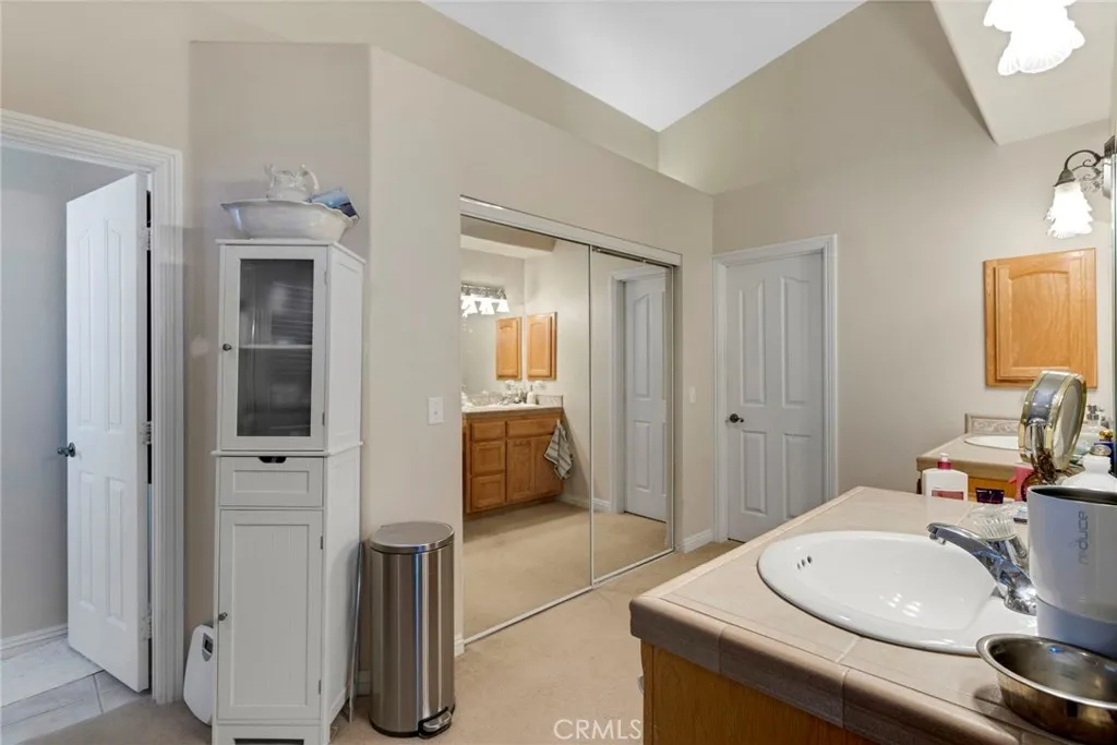 25850 Mountain View, Apple Valley, California 92308 home-pic-22