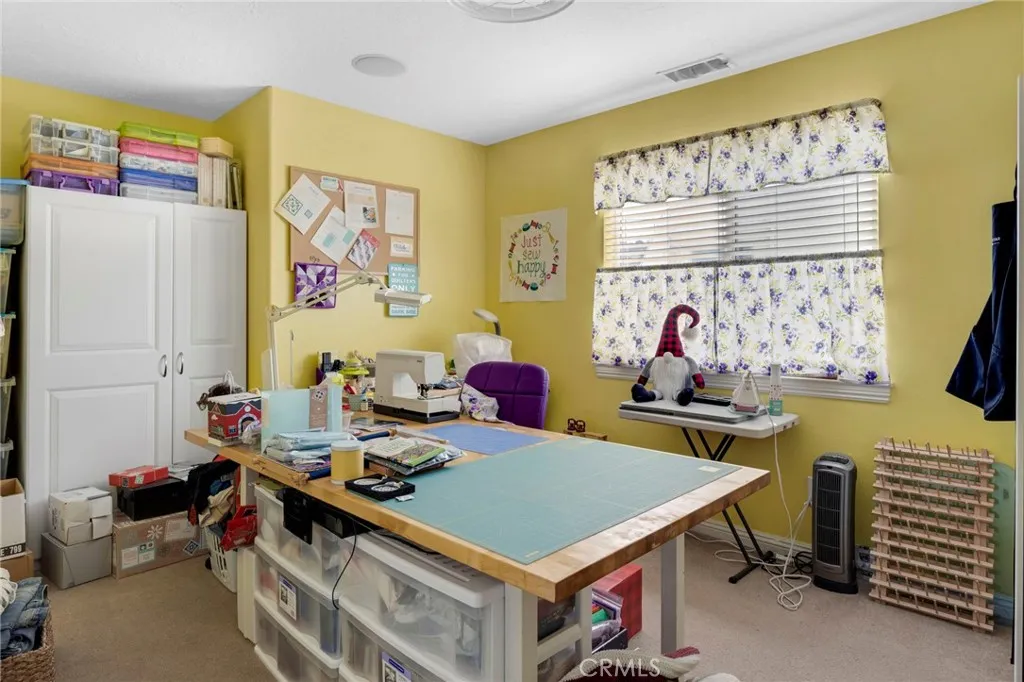 25850 Mountain View, Apple Valley, California 92308 home-pic-26