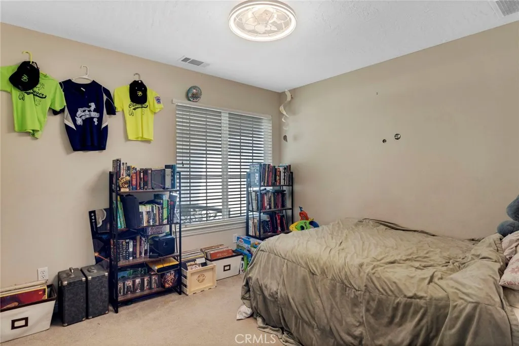 25850 Mountain View, Apple Valley, California 92308 home-pic-30