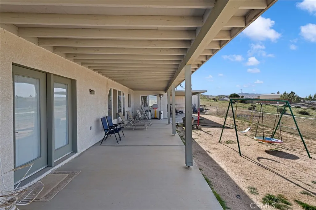 25850 Mountain View, Apple Valley, California 92308 home-pic-41