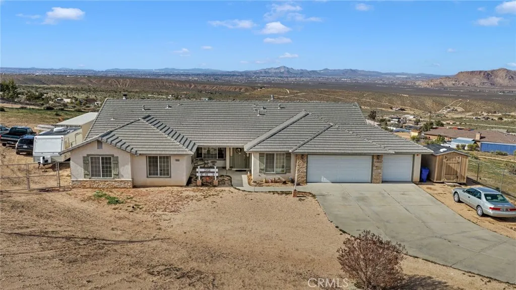 25850 Mountain View, Apple Valley, California 92308 home-pic-43