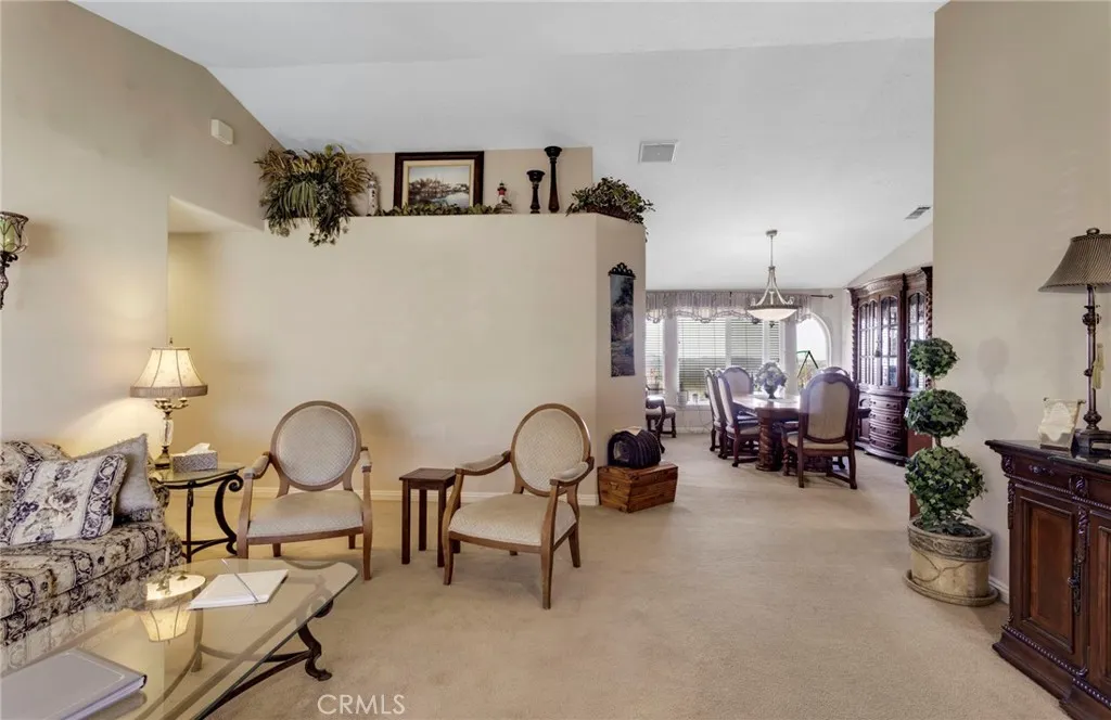 25850 Mountain View, Apple Valley, California 92308 home-pic-6