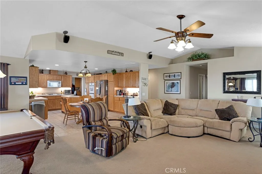 25850 Mountain View, Apple Valley, California 92308 home-pic-12