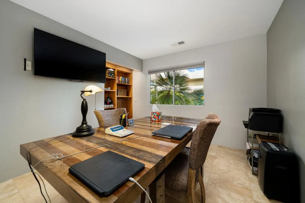 13 Pine Valley Drive, Rancho Mirage, California 92270 home-pic-41