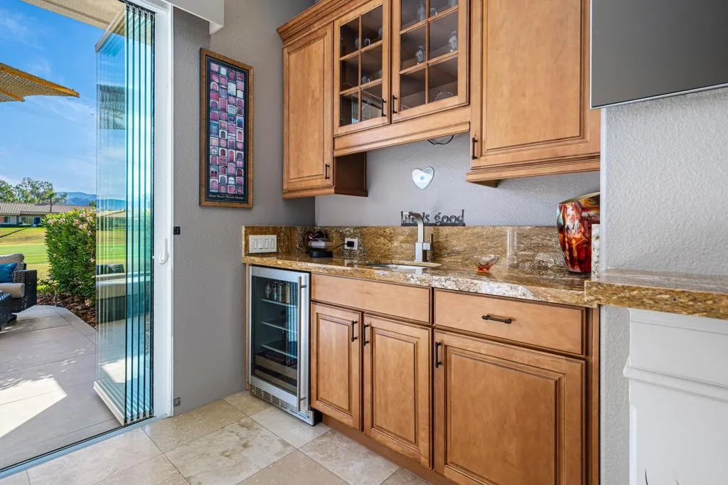 13 Pine Valley Drive, Rancho Mirage, California 92270 home-pic-26