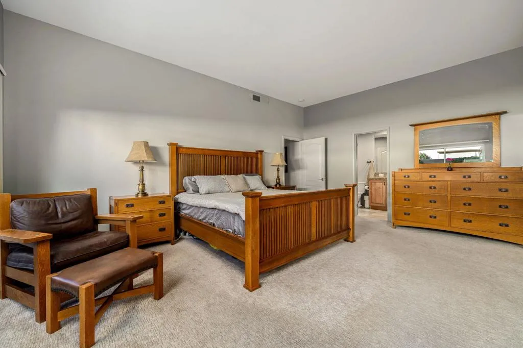 13 Pine Valley Drive, Rancho Mirage, California 92270 home-pic-36