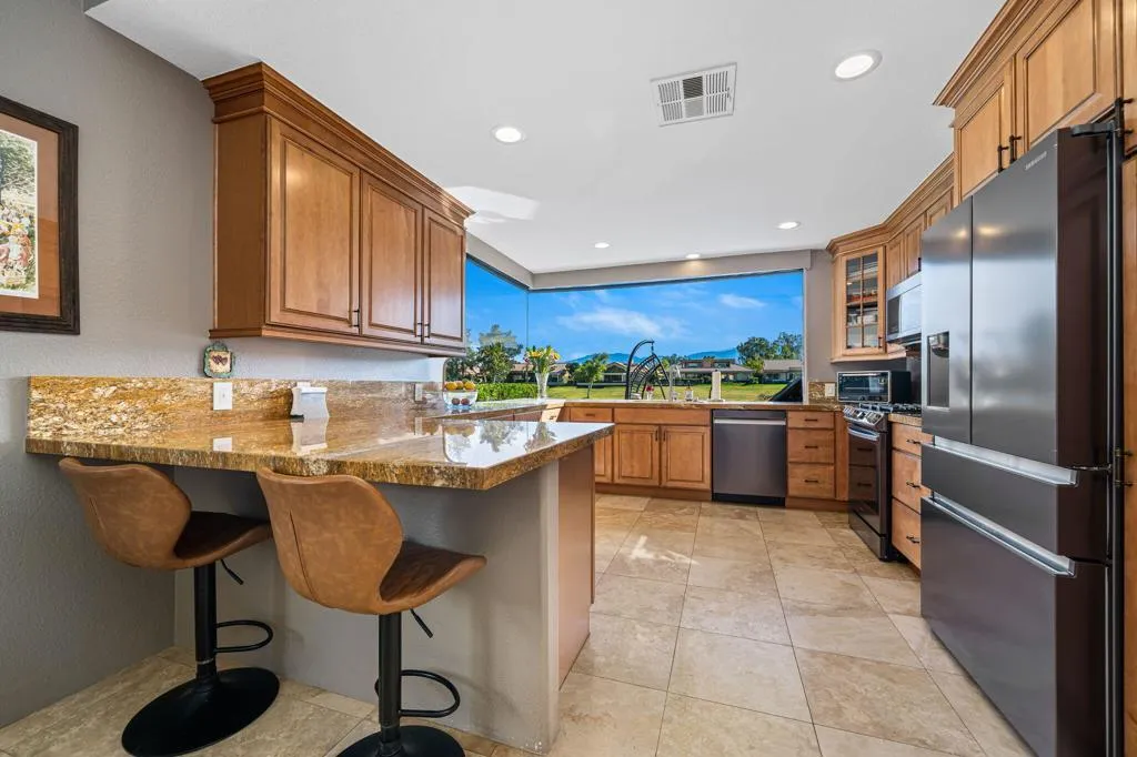13 Pine Valley Drive, Rancho Mirage, California 92270 home-pic-15