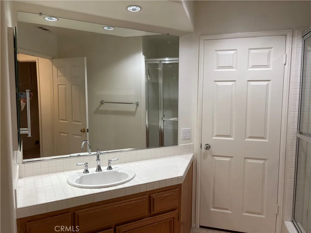 423 S Laureltree, Anaheim, California 92808 home-pic-12