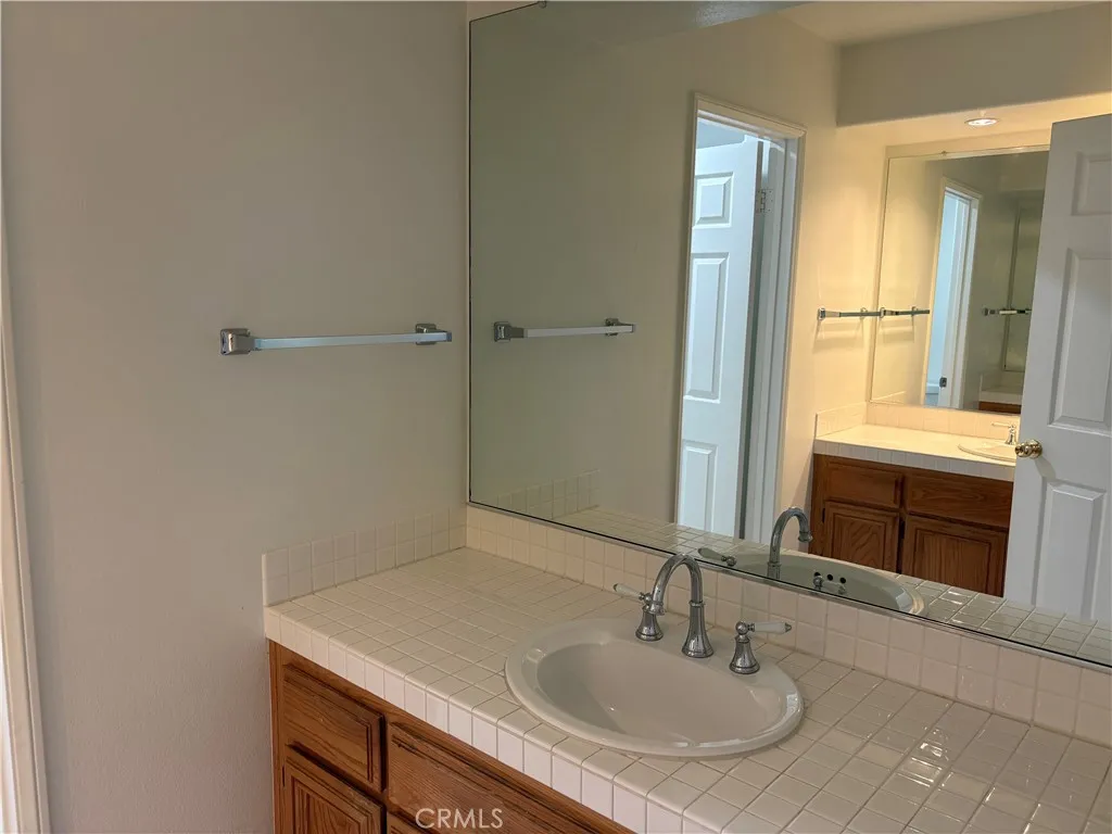 423 S Laureltree, Anaheim, California 92808 home-pic-25