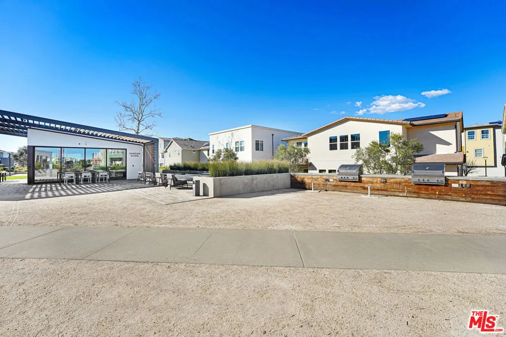 27566 Manzanita Way, Valencia, California 91381 home-pic-43