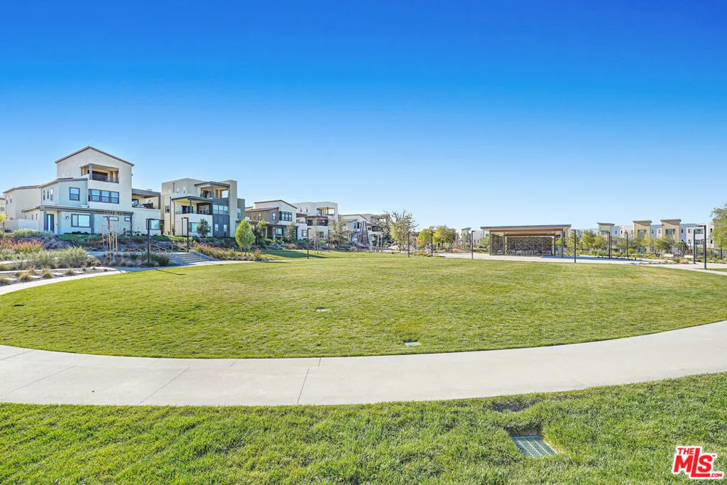 27566 Manzanita Way, Valencia, California 91381 home-pic-47