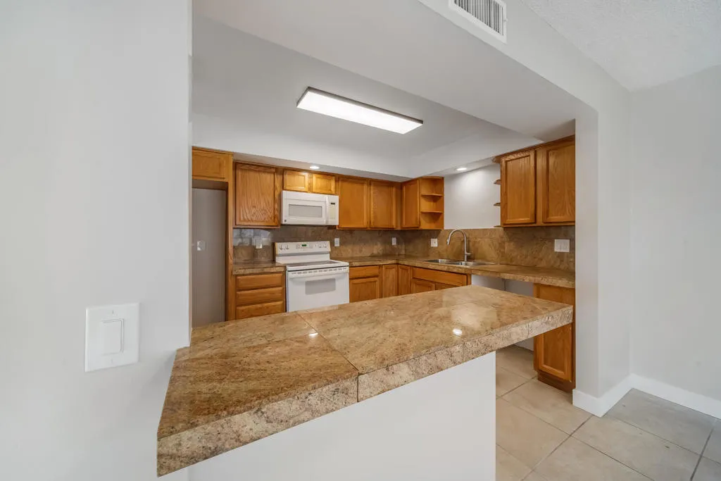65856 6th Street, Desert Hot Springs, California 92240 home-pic-20