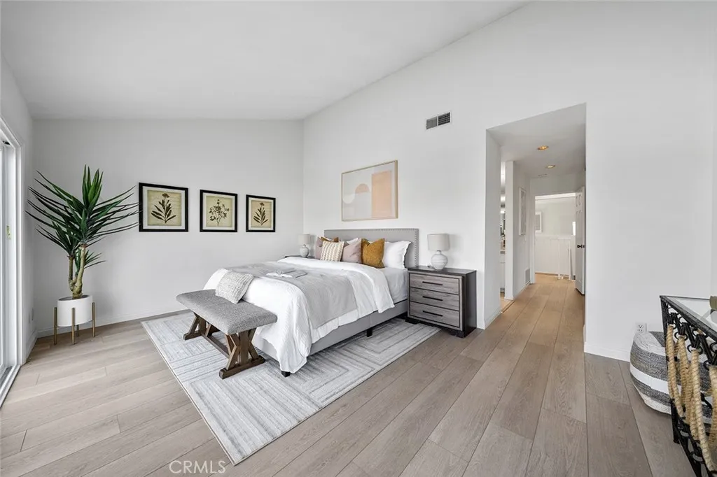 16090 Tortola Circle, Huntington Beach, California 92649 home-pic-20