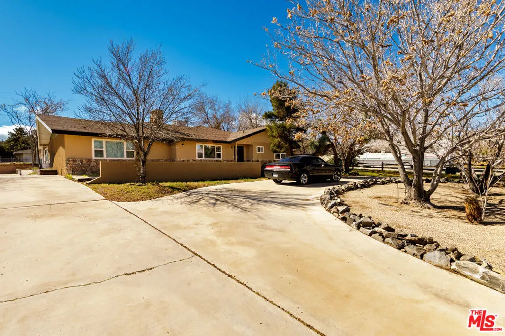 56839 Bonanza Drive, Yucca Valley, California 92284 home-pic-26