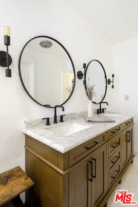 56839 Bonanza Drive, Yucca Valley, California 92284 home-pic-18