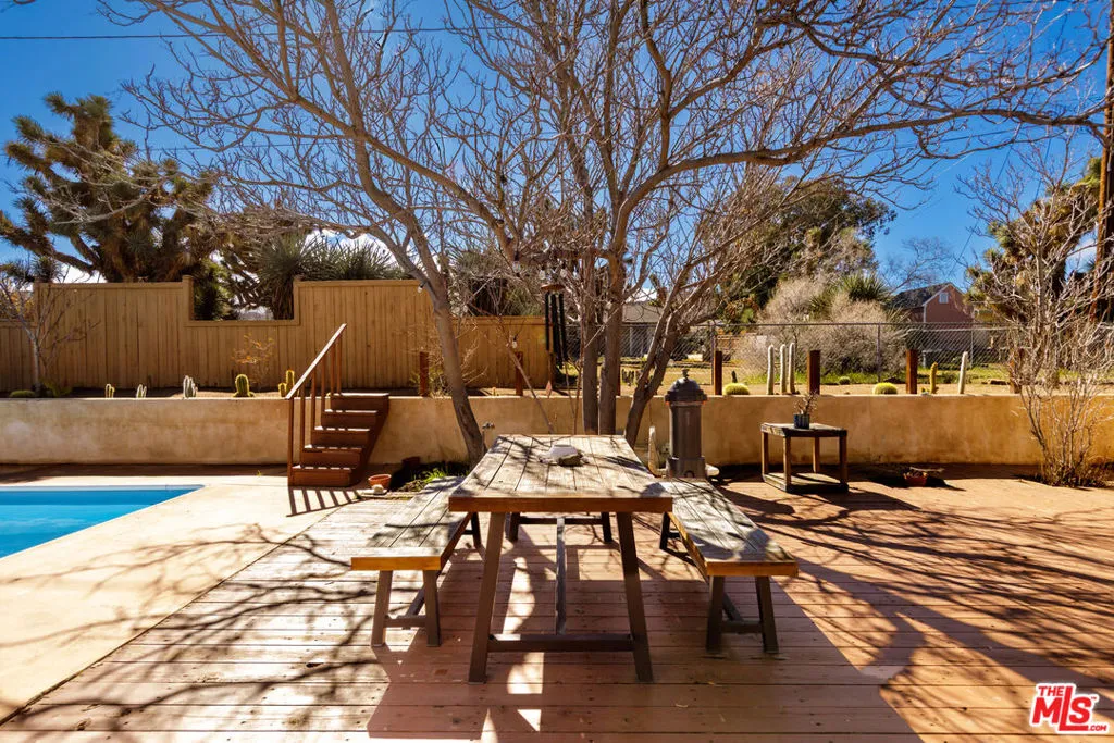 56839 Bonanza Drive, Yucca Valley, California 92284 home-pic-28